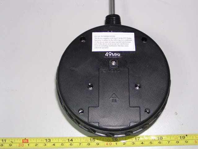 Quadra Glo - Remote Toy Controller - FCC ID PV5MSD03201990 - Meisida Electronic Toys Co., Ltd (2)