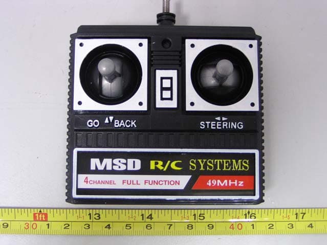 1:32 Scale R/C Nascar Car - FCC ID PV5MSD03311990 - Meisida Electronic Toys Co., Ltd (1)
