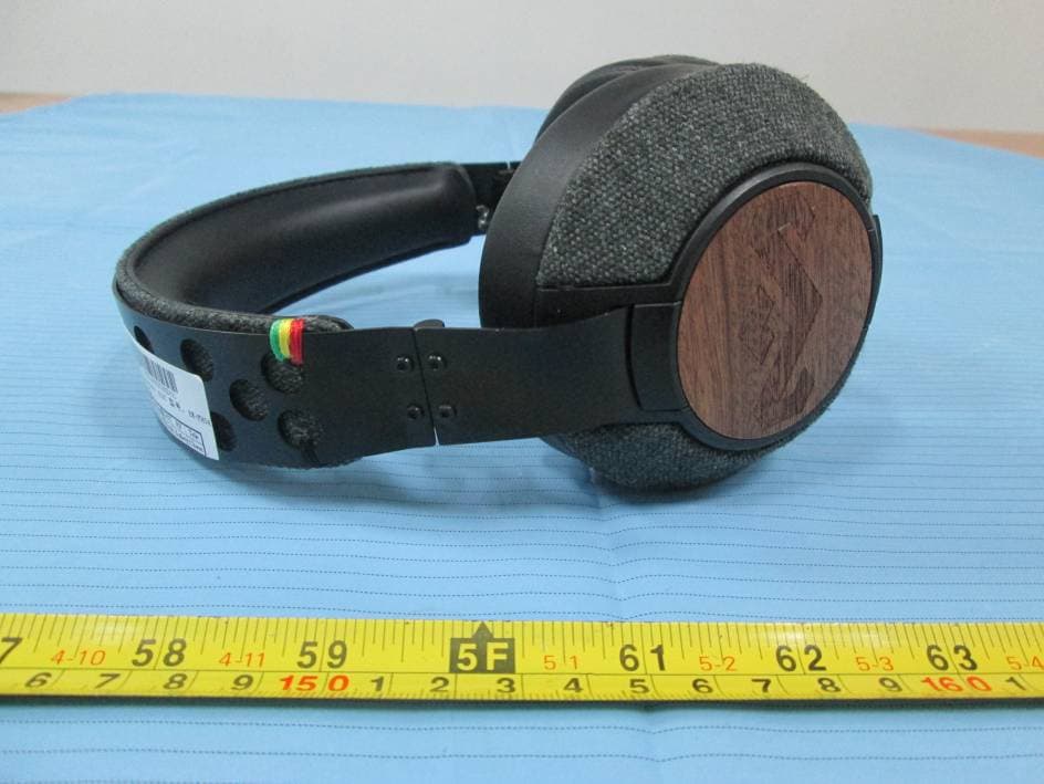 Liberate XLBT - FCC ID PVBEM-EMFH041 - The House of Marley.LLC (2)