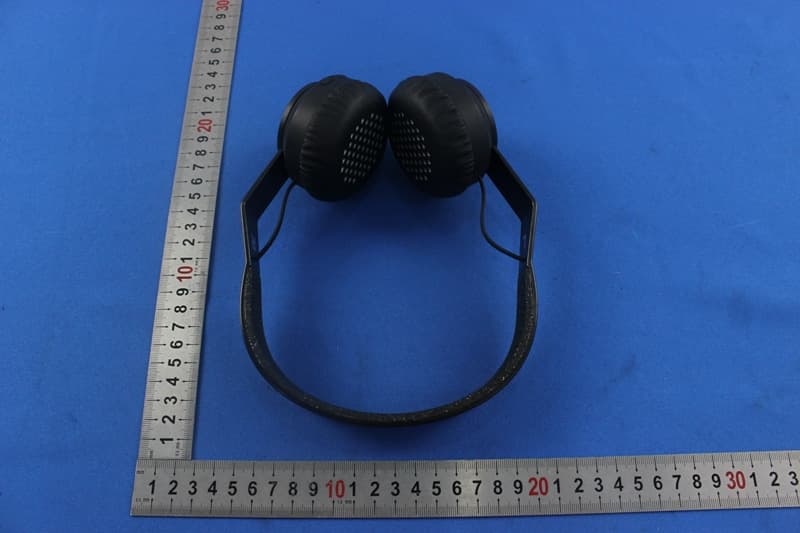 REBEL BT - FCC ID PVBEM-JH101 - The House of Marley.LLC (3)