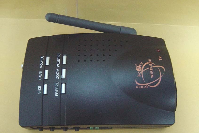 PC To TV Transmitter - FCC ID PVCGTP221 - Grantec Electronic Corp. (2)