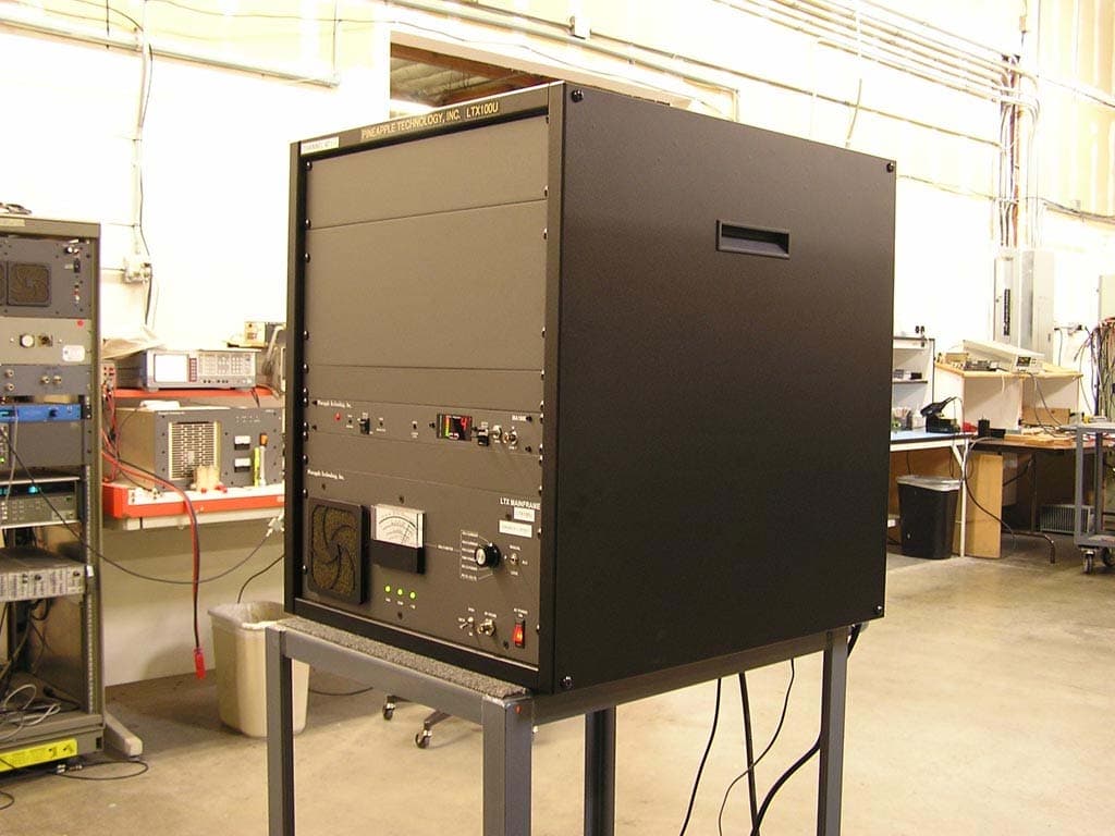 100 WATT TV ANALOG BROADCAST TRANSMITTER - FCC ID PW2LTX100U - Pineapple Technology, Inc. (2)