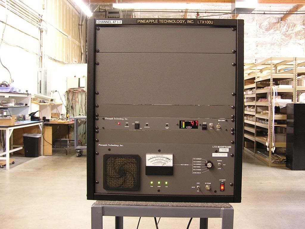 100 WATT TV ANALOG BROADCAST TRANSMITTER - FCC ID PW2LTX100U - Pineapple Technology, Inc.