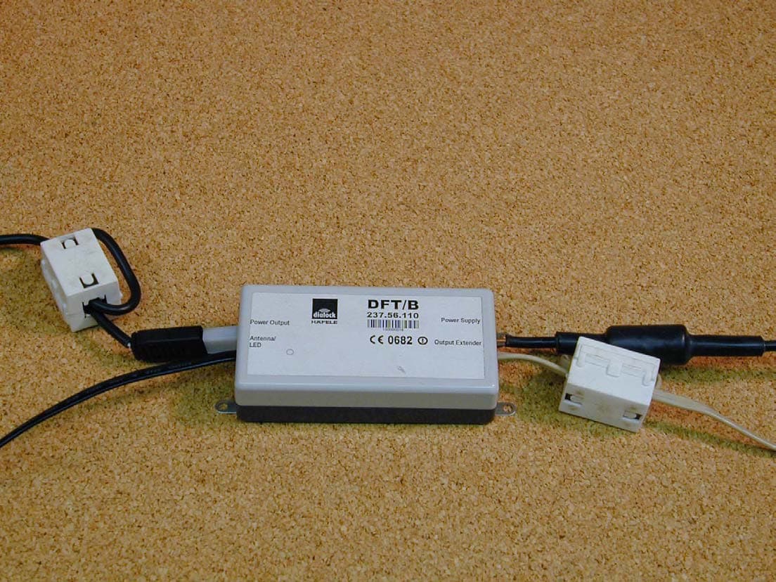 Electronic Locking System - FCC ID PW3112 - Hafele America Co. (3)