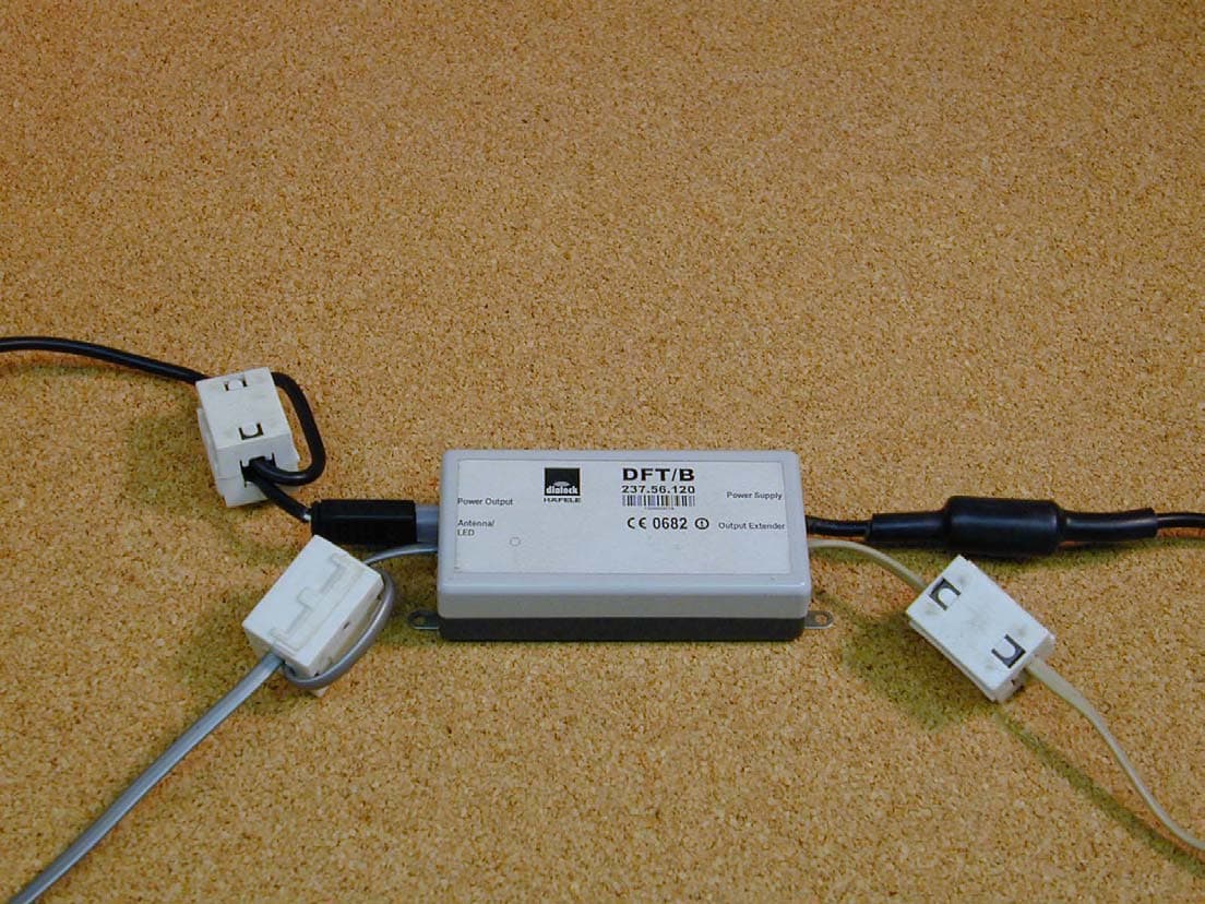 Electronic Locking System - FCC ID PW3112 - Hafele America Co. (4)