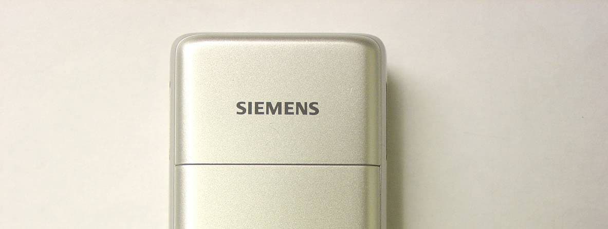 GSM 900/1800/1900 Mobile Phone - FCC ID PWX-CF110 - BenQ Mobile GmbH & Co. OHG (4)