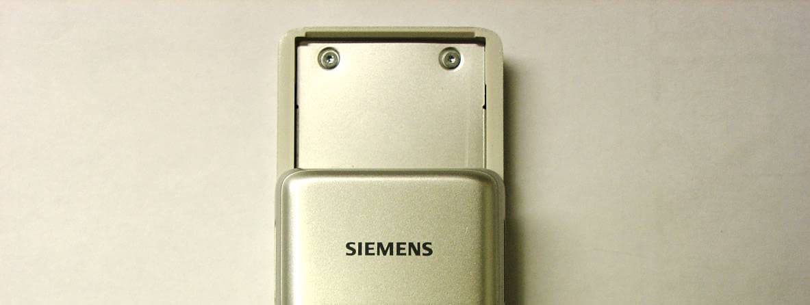 GSM 900/1800/1900 Mobile Phone - FCC ID PWX-CF110 - BenQ Mobile GmbH & Co. OHG (5)