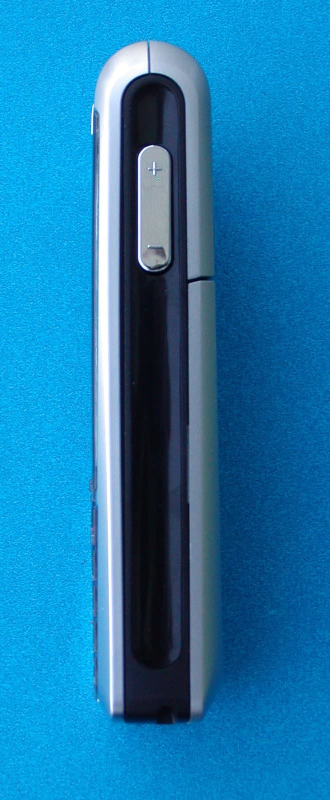 GSM 1900 Mobile phone with Bluetooth - FCC ID PWX-S65 - BenQ Mobile GmbH & Co. OHG (4)