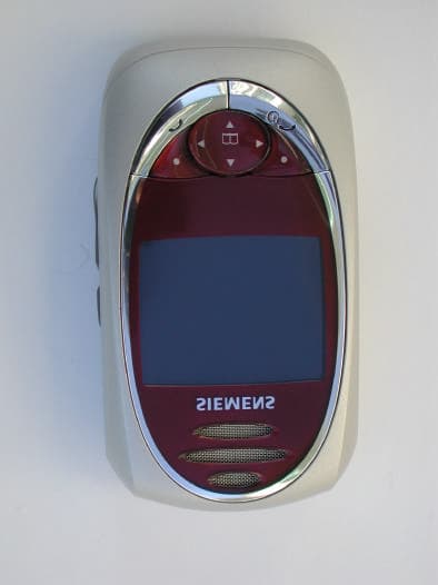 GSM 900/1800/1900 Mobile Phone - FCC ID PWX-SL55 - BenQ Mobile GmbH & Co. OHG (2)