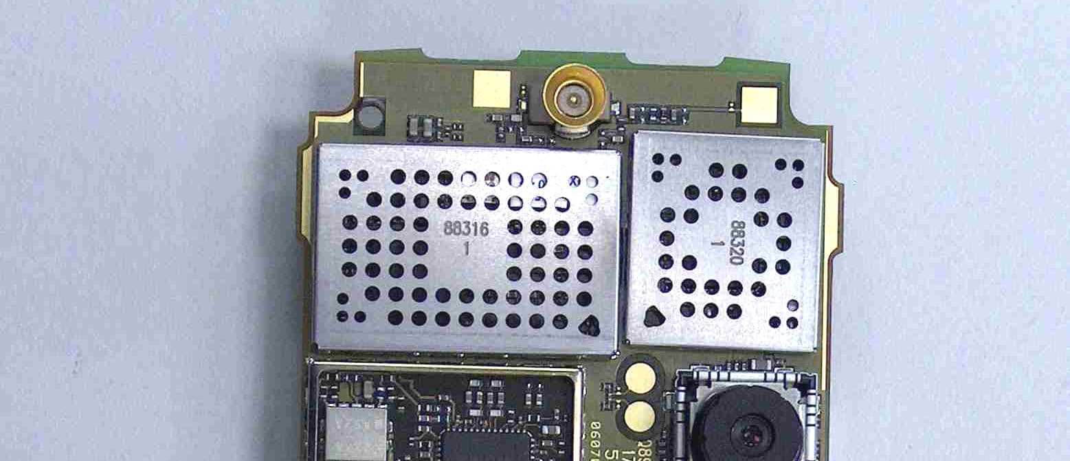 GSM 1900 / UMTS Mobile Phone with Bluetooth - FCC ID PWX-SXG75 - BenQ Mobile GmbH & Co. OHG (2)