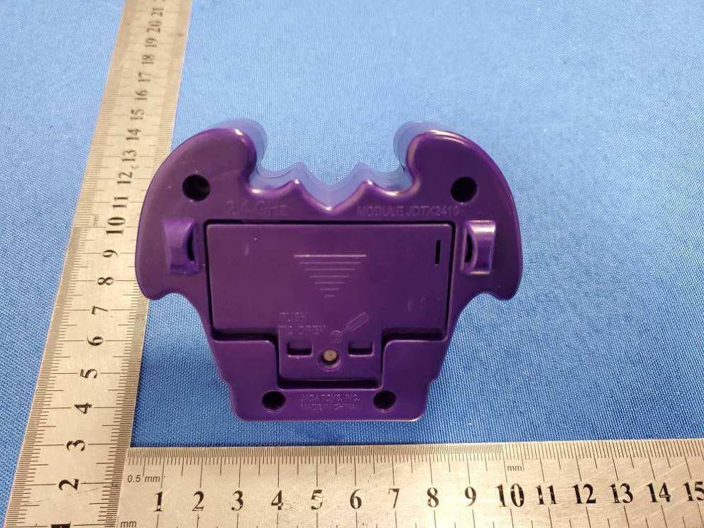 1/24Wednesday Remote Control Thing RC - FCC ID PWYJT24TX99048 - Jada Toys Company Limited