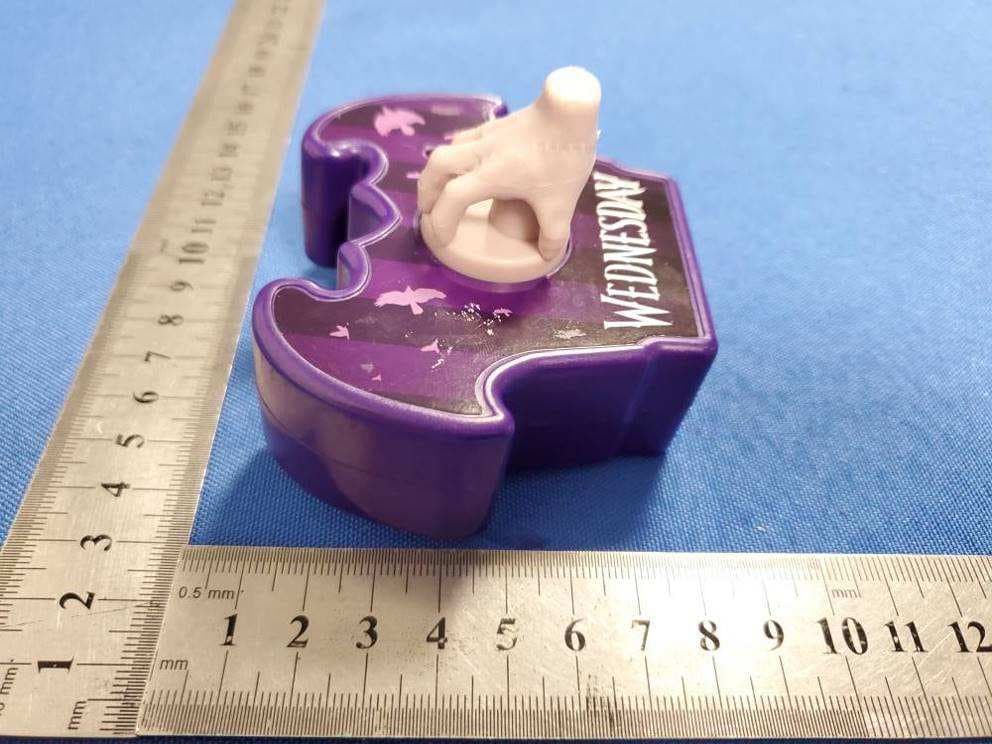 1/24Wednesday Remote Control Thing RC - FCC ID PWYJT24TX99048 - Jada Toys Company Limited (5)