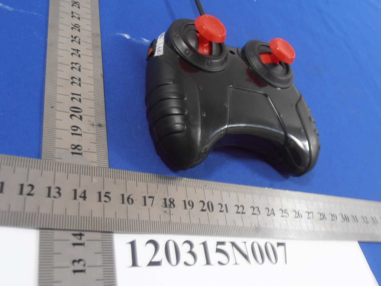 Remote Controller for Toy - FCC ID PWYJT27TX99007 - Jada Toys Company Limited (2)
