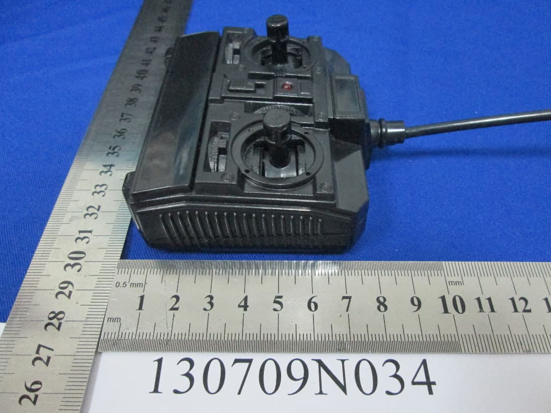 Remote Controller for Toy - FCC ID PWYJT27TX99014 - Jada Toys Company Limited (4)