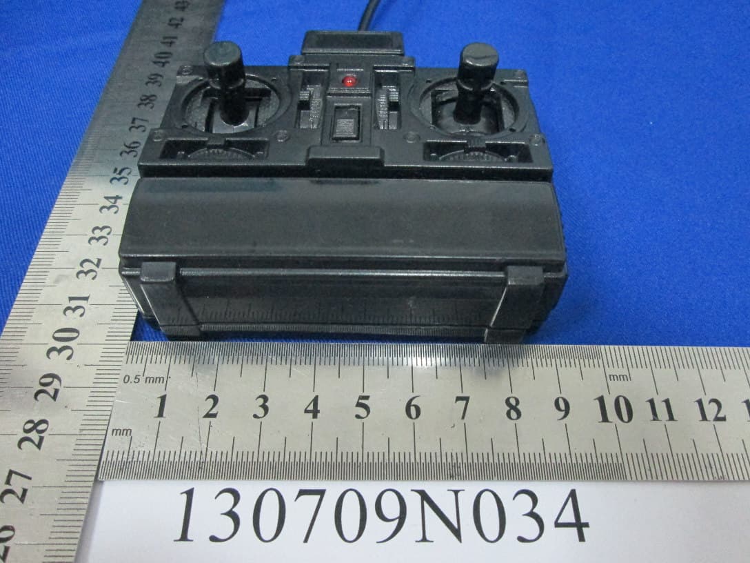 Remote Controller for Toy - FCC ID PWYJT27TX99014 - Jada Toys Company Limited (2)