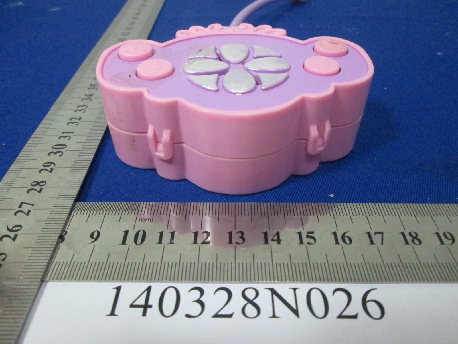 Sofia & Walking Minimus RC - FCC ID PWYJT27TX99016 - Jada Toys Company Limited (3)