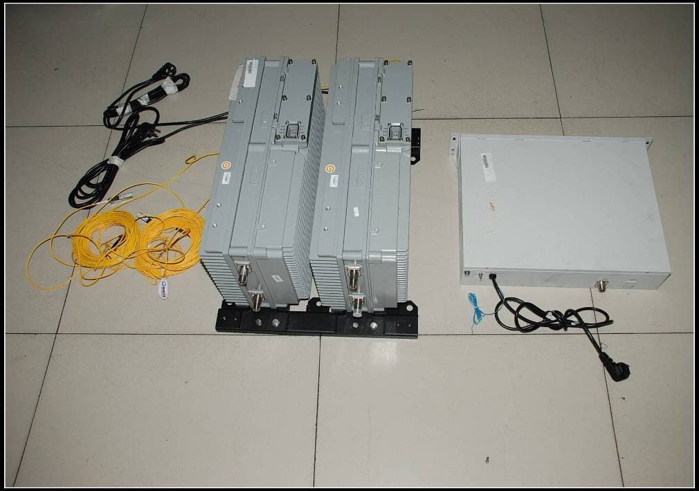850MHz CDMA and UMTS Dual Mode Fiber Optic Repeater - FCC ID PX8RH-8132 - Comba Telecom Network Systems Limited (3)