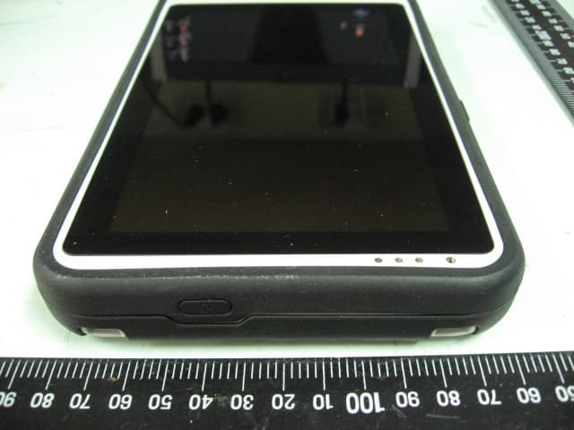 Rugged Tablet PC - FCC ID PX97000WBW - Winmate Inc. (2)