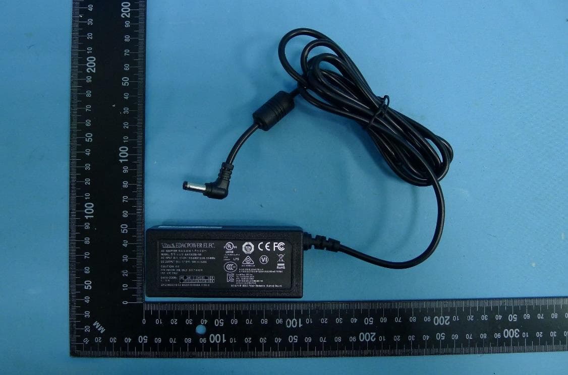 Rugged Tablet PC - FCC ID PX9M116P001 - Winmate Inc. (3)