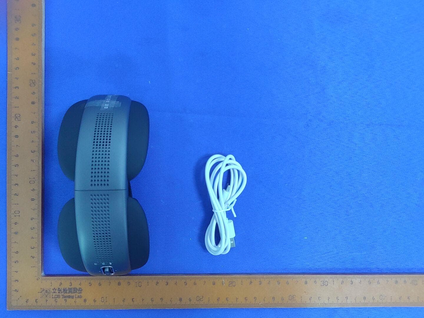 breo Eye Massager, Dynamic Eye Therapy - Cordless Massager - FCC ID PXU-EM001 - Shenzhen Breo Technology Co.,Ltd (5)