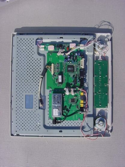 LCD Monitor with TV Tuner - FCC ID PXWHLM170M - Wooyoung Telecom Co., Ltd. (2)