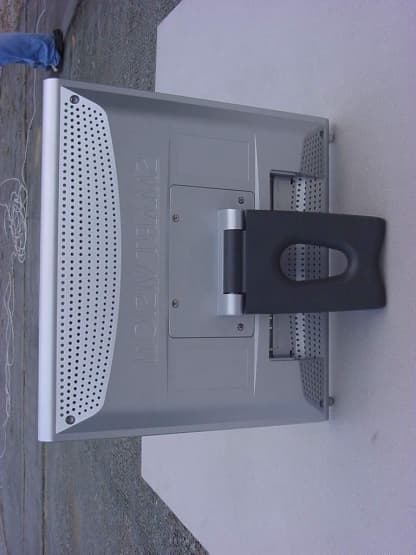 LCD Monitor with TV Tuner - FCC ID PXWHLM170M - Wooyoung Telecom Co., Ltd. (5)