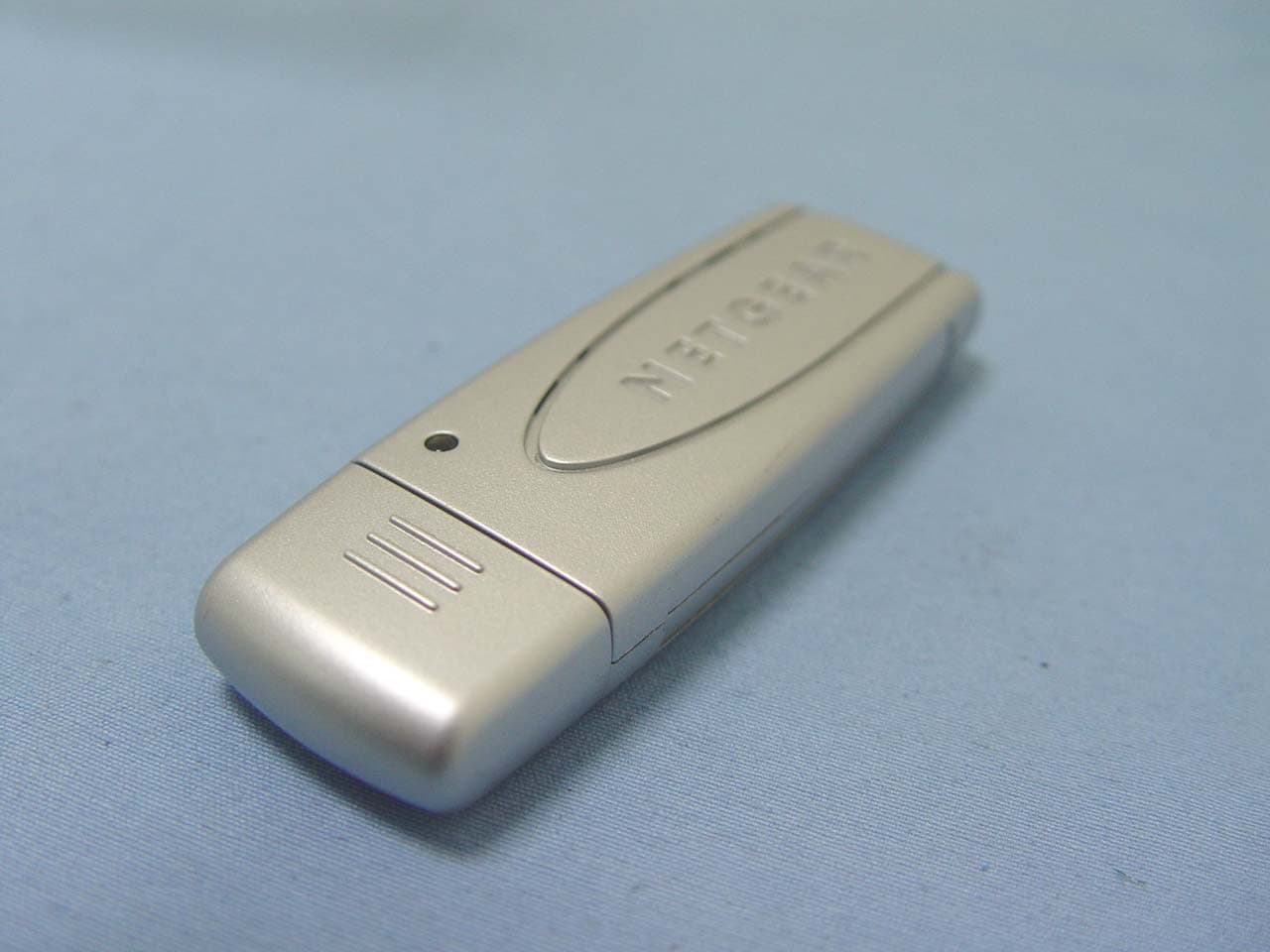 Netgear WG111v3 54Mbps Wireless USB 2.0 Adapter - FCC ID PY306300056 - Netgear Incorporated (4)
