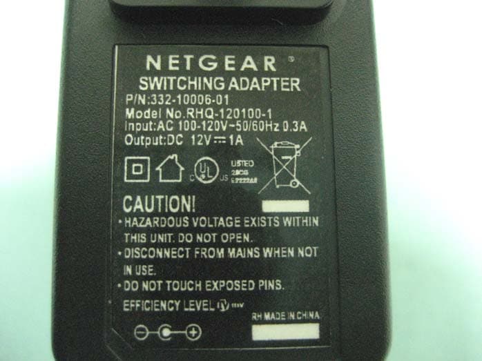 54MBPS WIRELESS ROUTER - FCC ID PY306400057 - Netgear Incorporated (2)