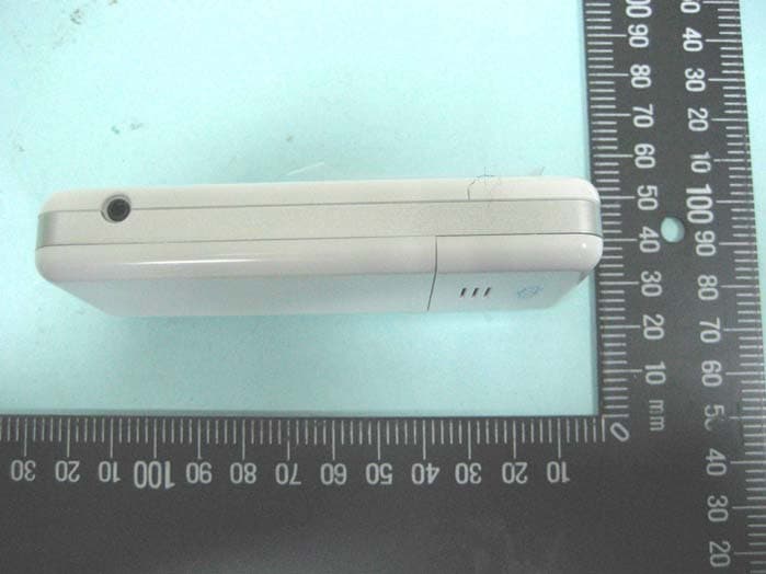 WiFi Phone with Skype - FCC ID PY307200065 - Netgear Incorporated (4)