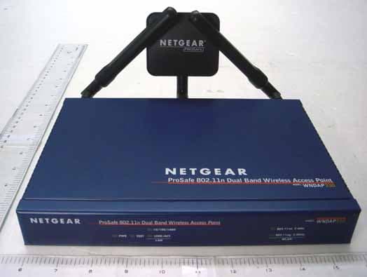 Prosafe 802.11n DualBand Wireless Access Point - FCC ID PY307400077 - Netgear Incorporated (1)