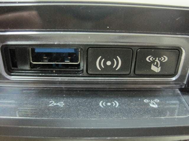 N600 WIRELESS DUAL BAND GIGABIT VDSL2 MODEM ROUTER - FCC ID PY310100129 - Netgear Incorporated (4)