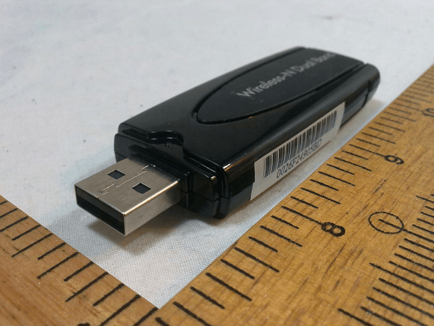 RangeMax Dual Band Wireless-N USB Adapter - FCC ID PY310100130 - Netgear Incorporated (1)