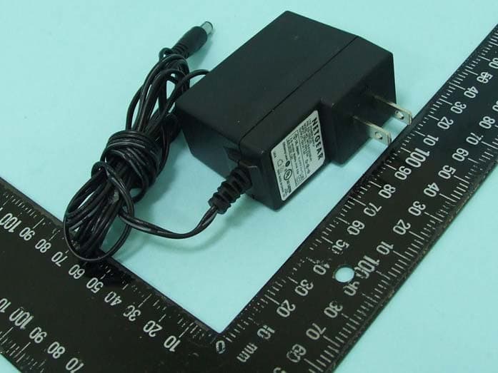 N300 Wireless Router - FCC ID PY310200131 - Netgear Incorporated (2)