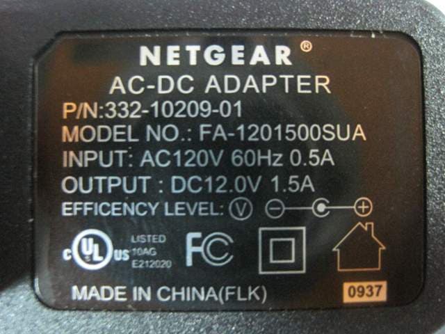 Mobile Broadband 11n Wireless Router - FCC ID PY310300137 - Netgear Incorporated (1)