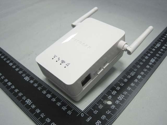 Universal WiFi Range Extender - FCC ID PY310300142 - Netgear Incorporated (3)