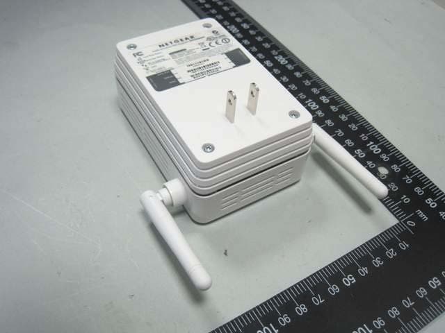 Universal WiFi Range Extender - FCC ID PY310300142 - Netgear Incorporated (4)