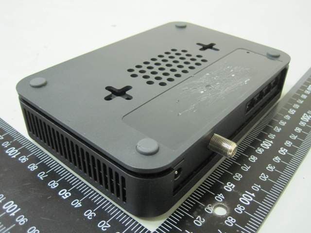 Wireless Cable Modem Gateway - FCC ID PY310300143 - Netgear Incorporated (5)