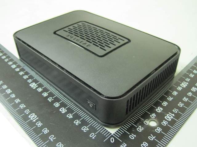 Wireless Cable Modem Gateway - FCC ID PY310300143 - Netgear Incorporated (3)