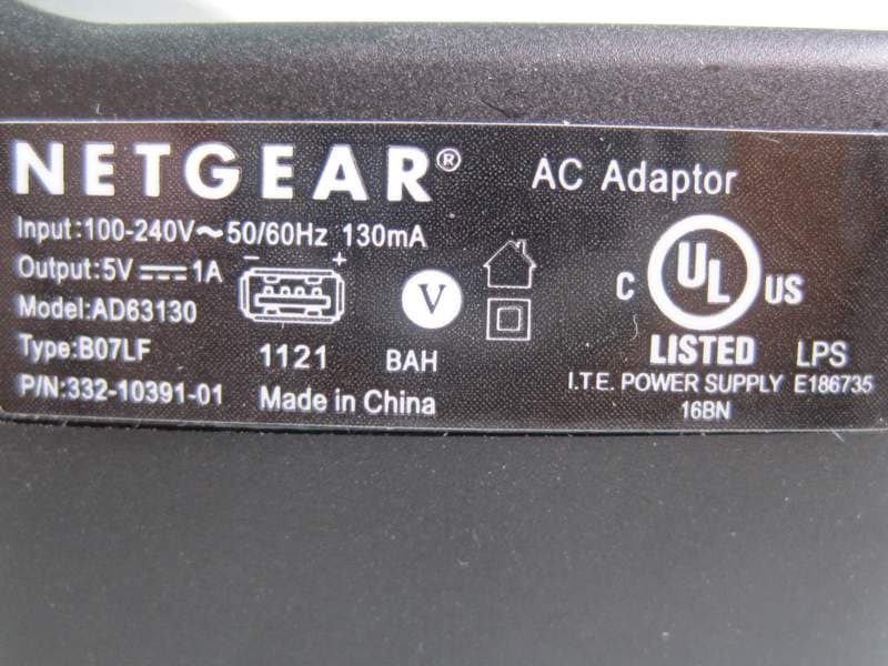 Universal Dual Band Wifi Internet Adapter - FCC ID PY311100157 - Netgear Incorporated