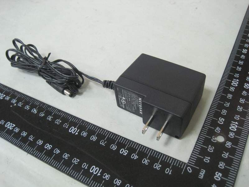 LTE Broadband 11n Wireless Router - FCC ID PY311100159 - Netgear Incorporated (5)