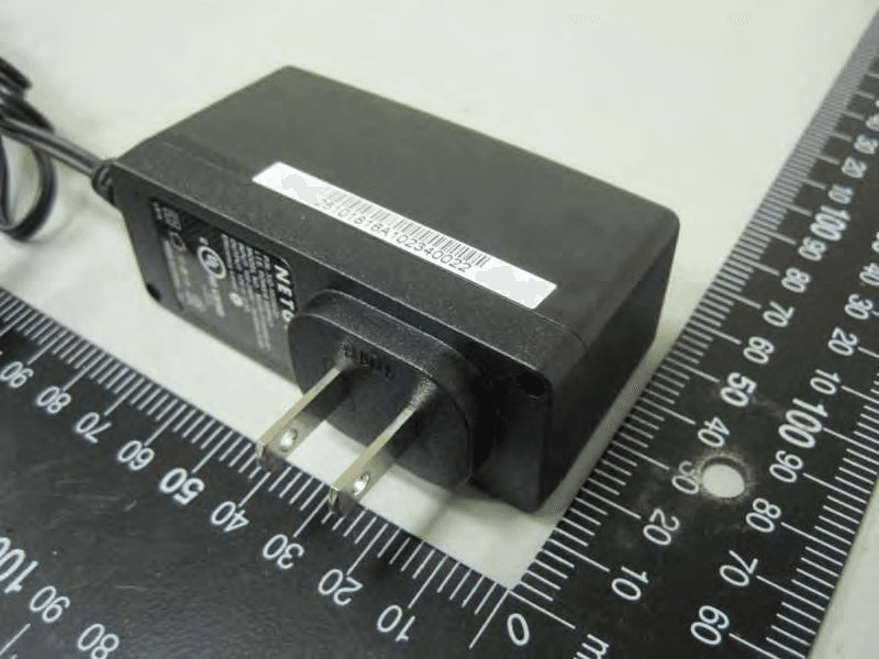 N600 Wireless Dual Band Gigabit Router - FCC ID PY311200166 - Netgear Incorporated (4)