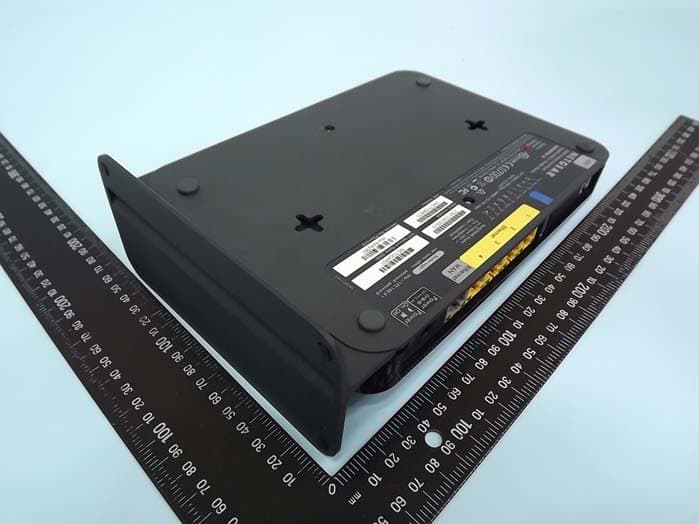 N600 Wireless Dual Band Gigabit ADSL Modem Router - FCC ID PY311400180 - Netgear Incorporated (3)