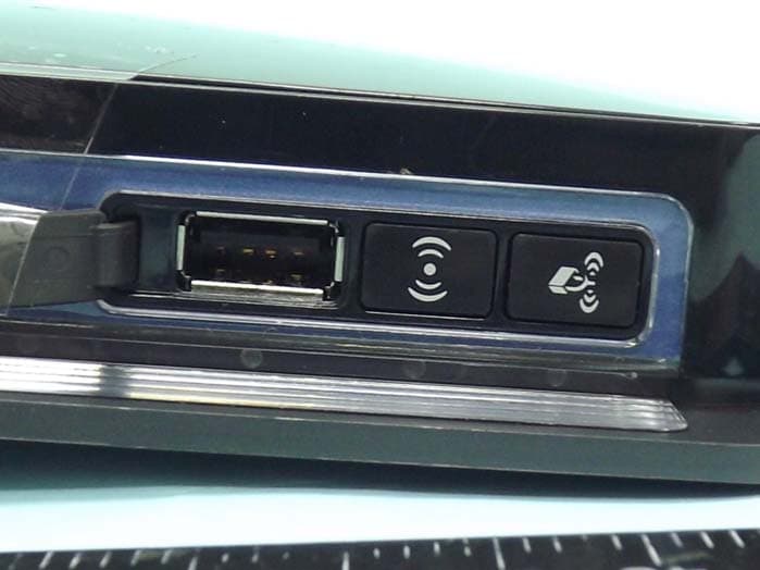 N600 Wireless Dual Band Gigabit ADSL Modem Router - FCC ID PY311400180 - Netgear Incorporated (5)