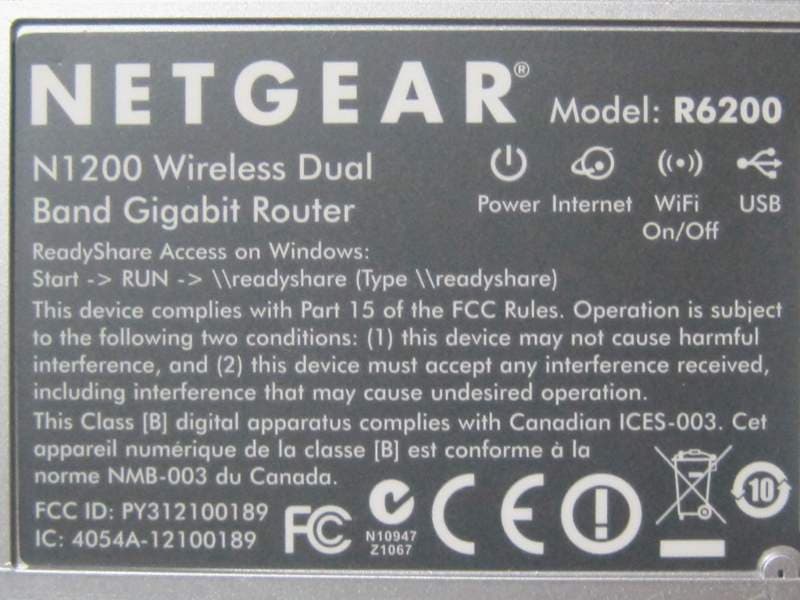 R6200 WiFi Router - FCC ID PY312100189 - Netgear Incorporated (2)