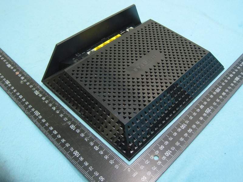 D6200 WiFi Modem Router - FCC ID PY312400216 - Netgear Incorporated (1)
