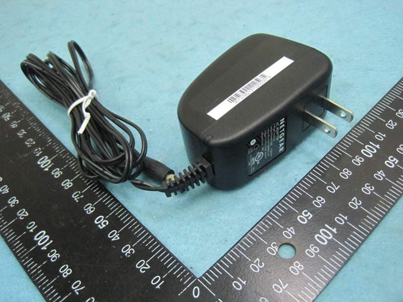 R6200 Smart Wifi Router - FCC ID PY312400218 - Netgear Incorporated (3)