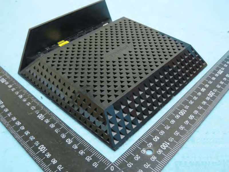 R6250 Smart WiFi Router - FCC ID PY312400219 - Netgear Incorporated (2)