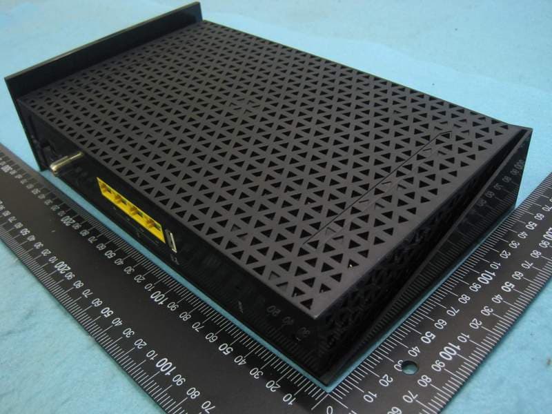 AC1750 WiFi Cable Modem Router - FCC ID PY312400223 - Netgear Incorporated (2)