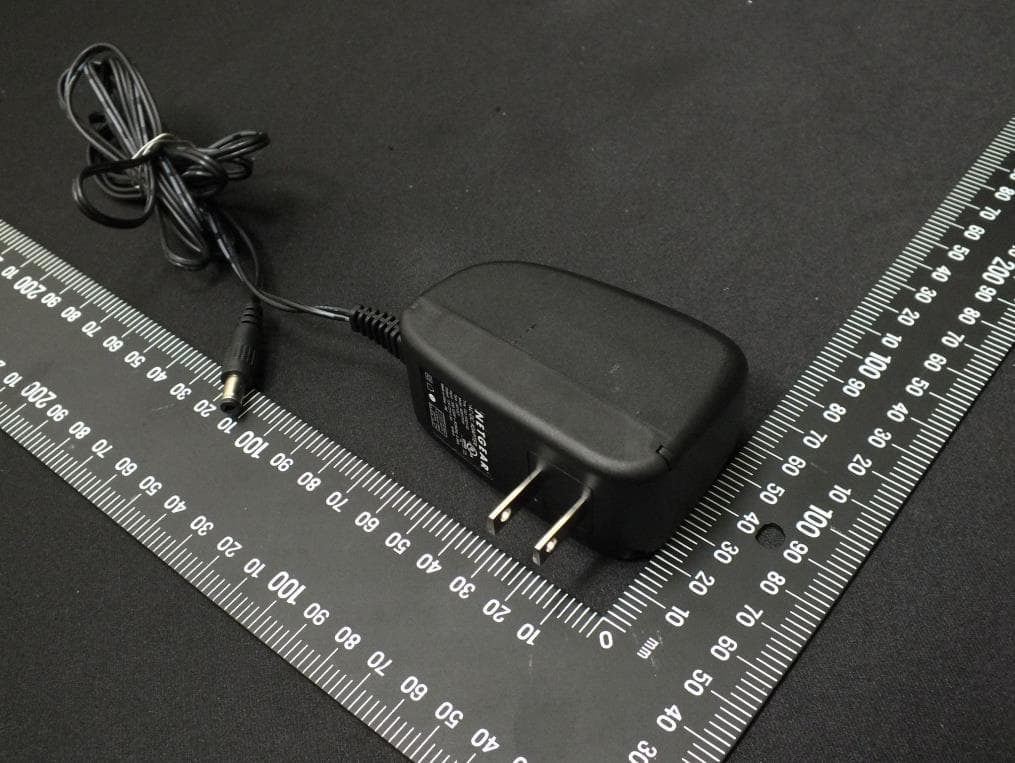R6100 WiFi Router, R6000 WiFi Router - FCC ID PY312400225 - Netgear Incorporated (2)