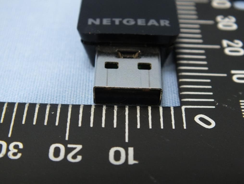802.11abgn ac Dual Band Wireless-N Adapter - FCC ID PY313200228 - Netgear Incorporated (4)